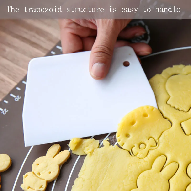 тесто для выпечки. тесто без дрожжей. дрожжевое тесто. месить тесто. красиво украсить края пирога.