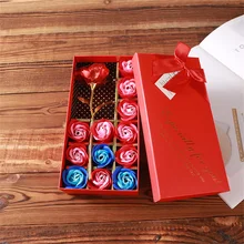 

Creative Holiday Gifts 12 Soap Flower Gold Leaf Rose Gift Box Valentine's Day Anniversary Wedding Gifts for Guests Party Favors