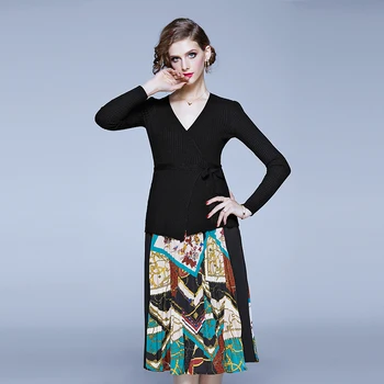

Autumn 2 Piece Set Women Long Sleeve Short Black Lace Up Knit Sweater + Elastic Waist Pleated Skirt Suit Ropa Mujer K2026