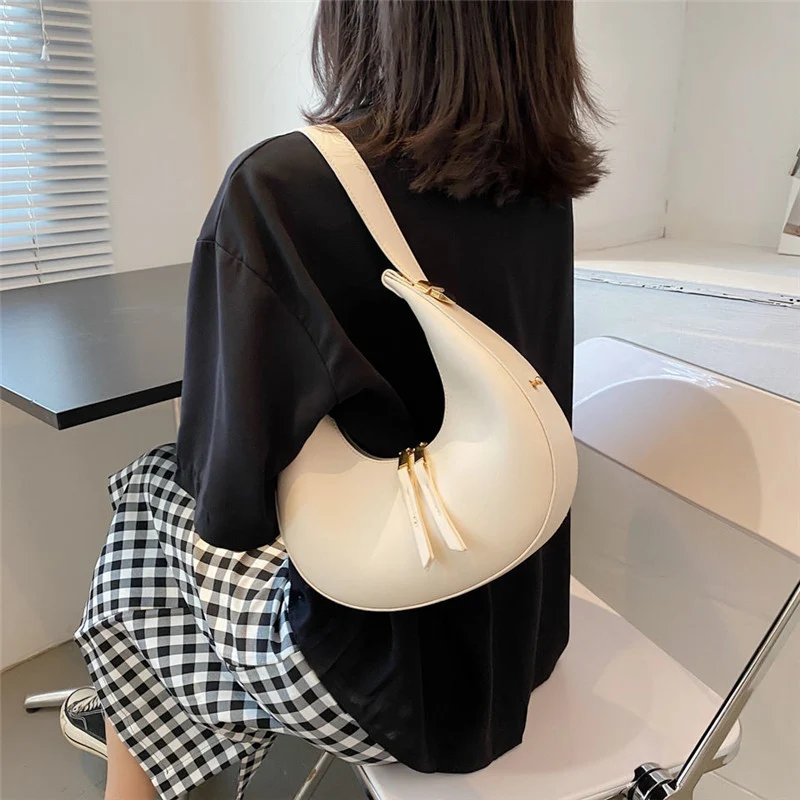 Spring Fashion Underarm Shoulder Bags For Women Vintage Hobos Messenger Bag Purse Female Pu Leather Armpit Handbag Clutch