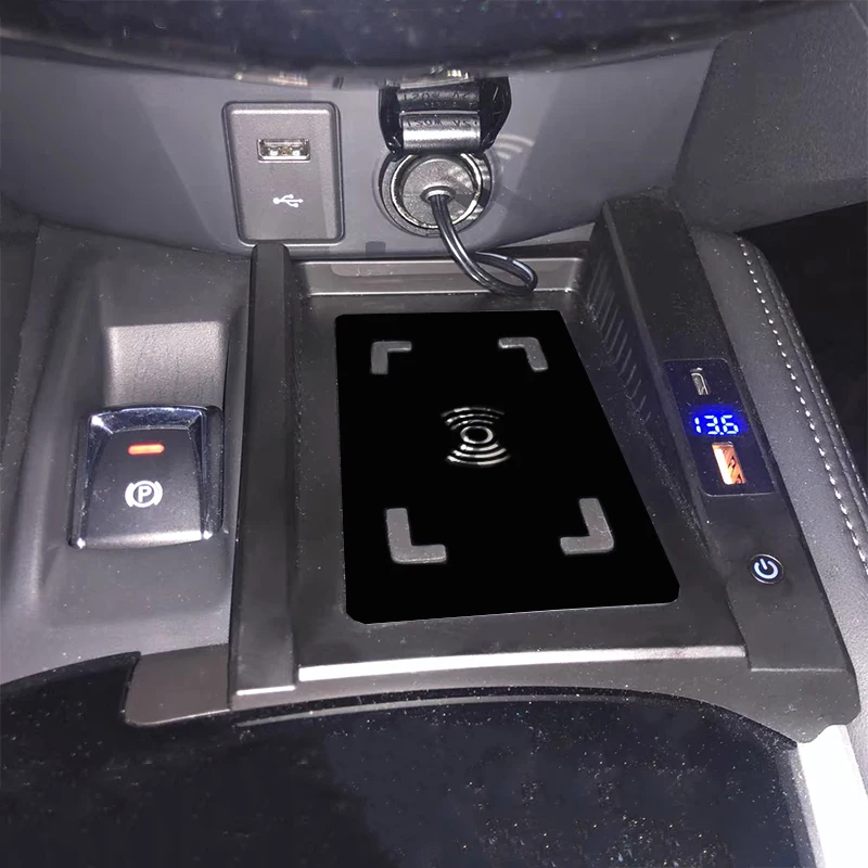 

Car wireless phone charger for Nissan Qashqai J11 X-Trail T32 2014-2021 15W fast charger charging plate panel phone holder