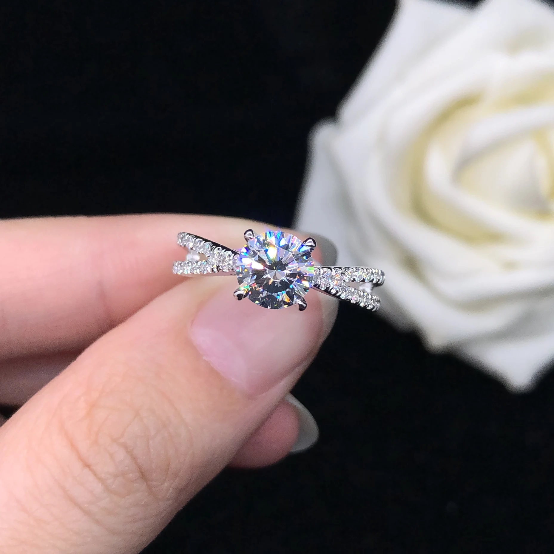 Sparking Anillo De Compromiso De Oro Blanco De 14K Para Mujer, Sortija De Diamante De Moissanita