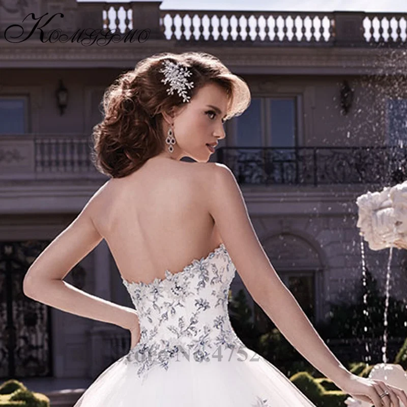 Custom Made Court Train Lace Appliques Tulle Bridal Ball Gown Luxury Princess Strapless Robe De Mariée Backless Wedding Dress
