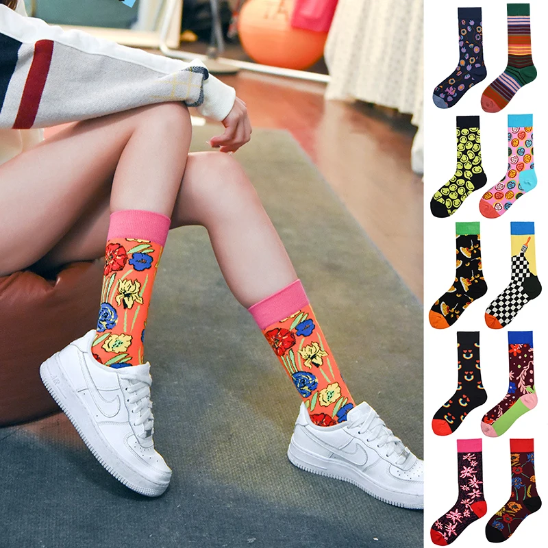 

Spring Summer New Products Flower Smile Face Personality Creativity Color Fashion Versatile Trend Middle Tube Socks Harajuku