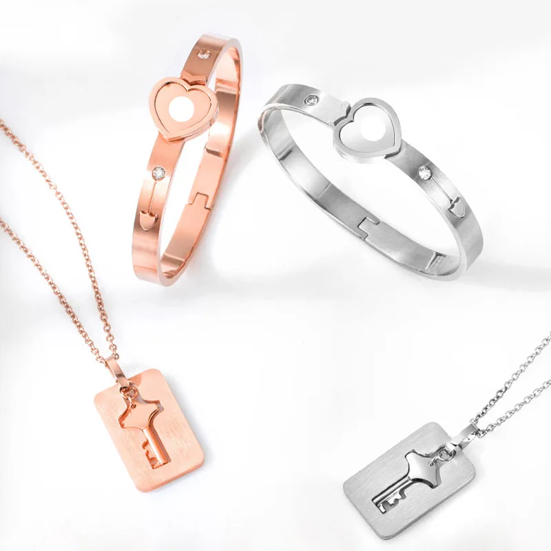 

Love Lock Necklace And Bracelet With Key Stainless Steel Gold Silver Plated Titanium Heart Bangle Jewelry Set For Couple