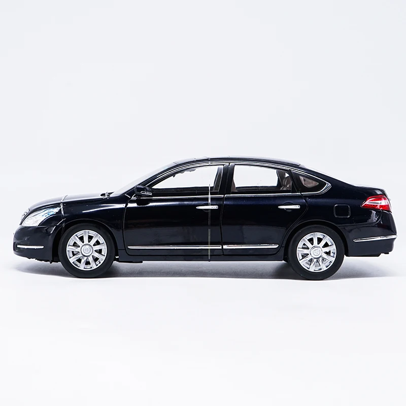1:18 высокотщательная модель NISSAN TEANA из сплава статические металлические модели
