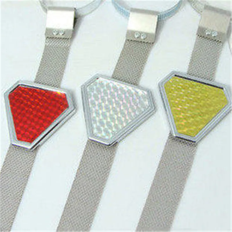 

3pcs Car supplies metal static belt Car static strip anti-static chain grounding to static Warning reflective strips for vehicle