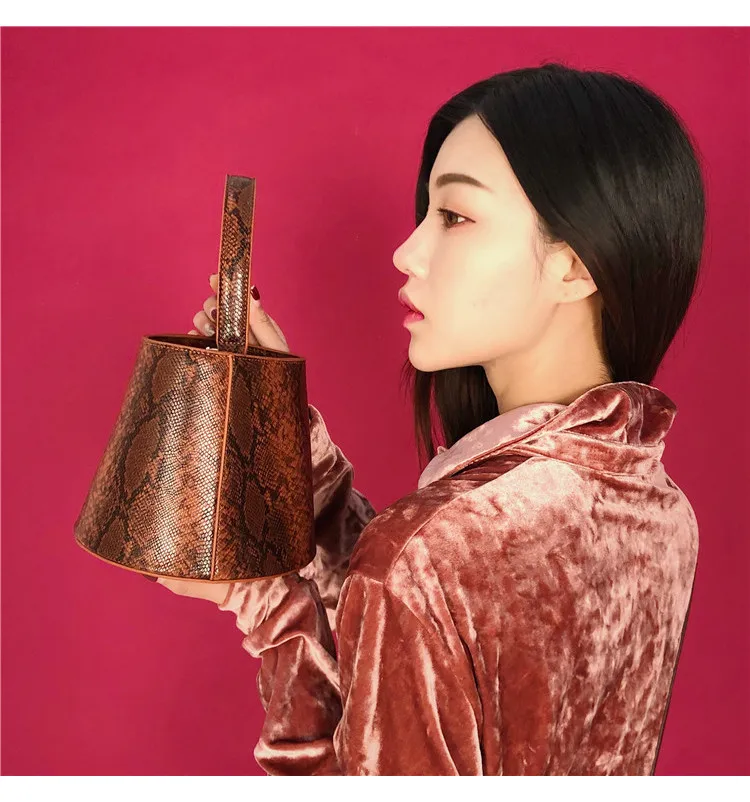 [BXX] Женская сумка через плечо на одно плечо, универсальная сумка на шнурке,, брендовая дизайнерская сумка из крокодиловой кожи, сумка-ведро, посылка HG487