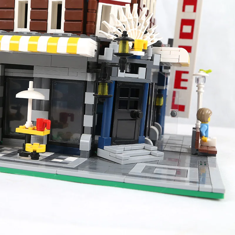 

Street View Series Corner Coffee Shop Museum Shop 84002 High Difficulty Assembled Building Blocks Toy 15002