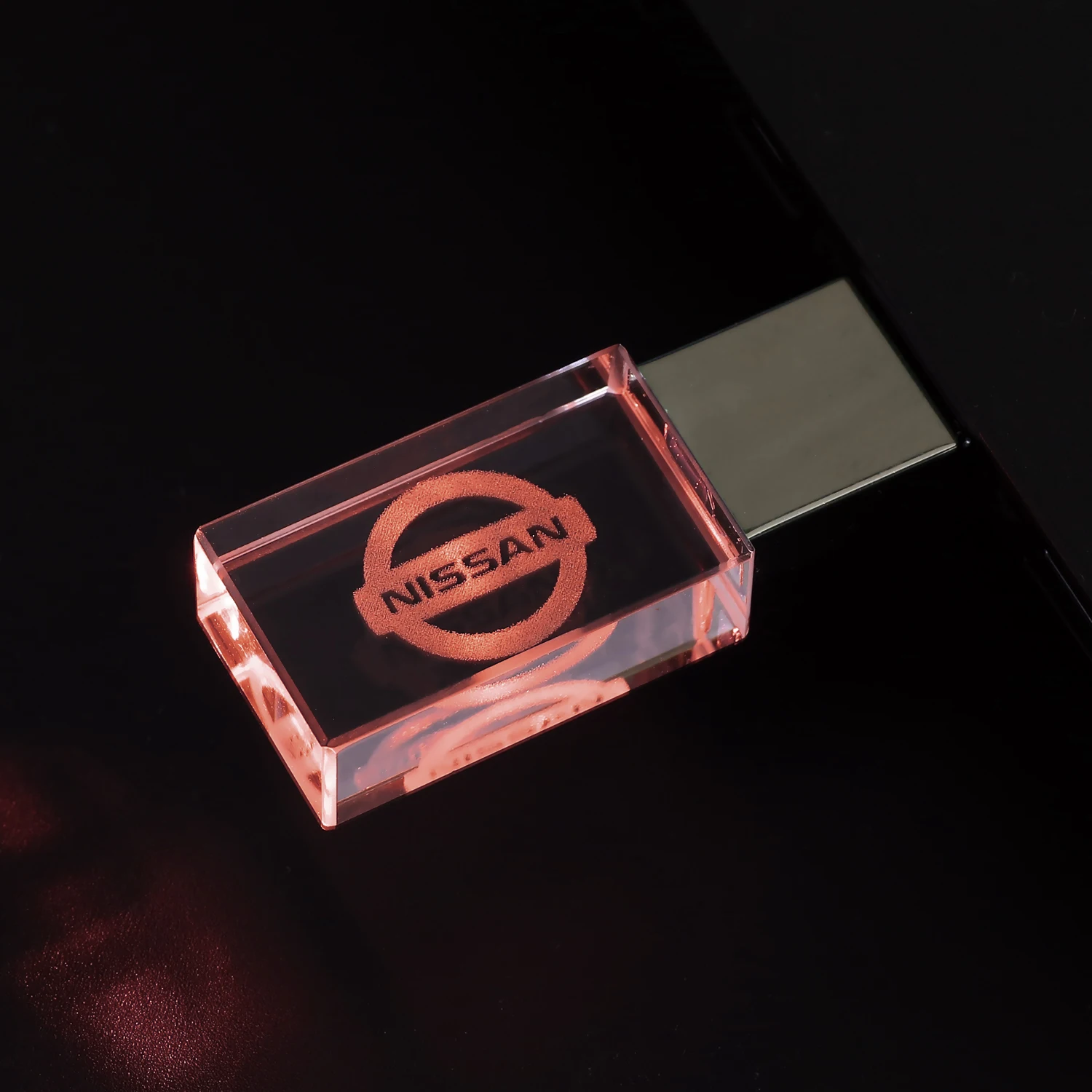 JASTER usb2.0 металлический кристалл Nissan ключ модель USB флэш-накопитель 4 ГБ 8 ГБ 16 ГБ 32 ГБ драгоценный камень ручка привода специальный подарок - Цвет: Red