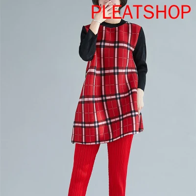 

Miyake Pleated Early Spring New Style Elegant Fashion Plaid Tops Women 's Mid-length Loose And Plus-sized Western Style T-shirt