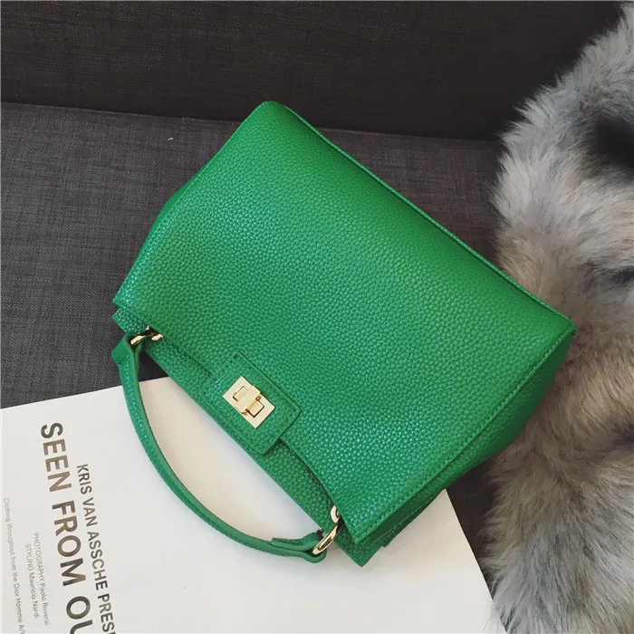 Bags for Women 2021 New Women's Bag Lychee Pattern Classic Kitten Bag Golden Lock Shoulder Messenger Ladies Bag Bags for Women 2021 New Women's Bag Lychee Pattern Classic Kitten Bag Golden Lock Shoulder Messenger Ladies Bag