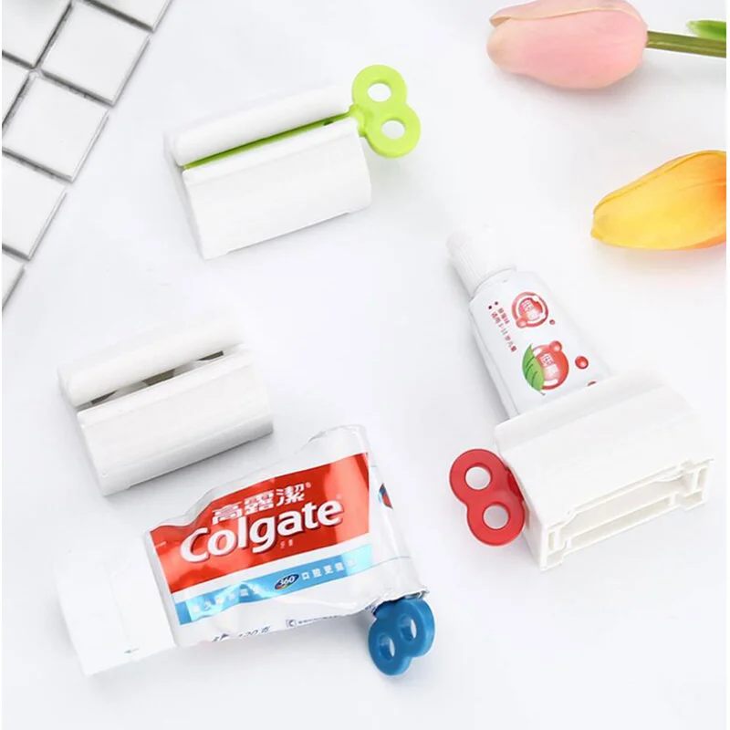 

1pcs Rolling Tube Squeezer Tooth Paste Squeezer Toothpaste Dispenser Multifunctional Dispenser Bathroom Accessories