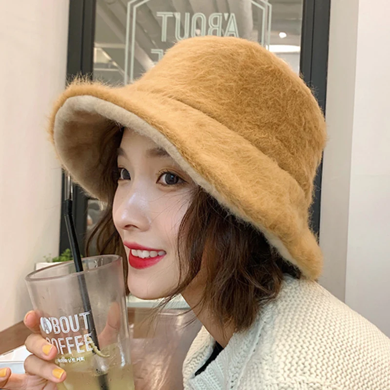 12218383787_665795675