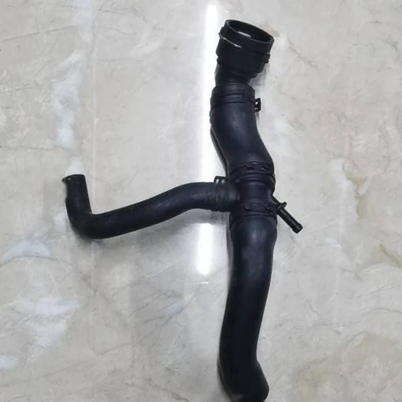 

CAR coolant hose 2008-2015 sko daF ab ia upper water pipe engine water tank upper water pipe water tank radiator hose