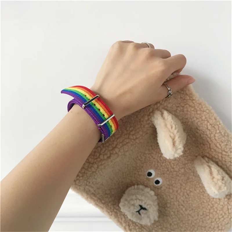 12136926080_1267989168