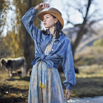 

ARTKA 2020 Spring New Women Denim Jacket Fashion Retro Rivet Denim Shirt Streetwear Jacket Loose Denim Jackets Women WN20002C