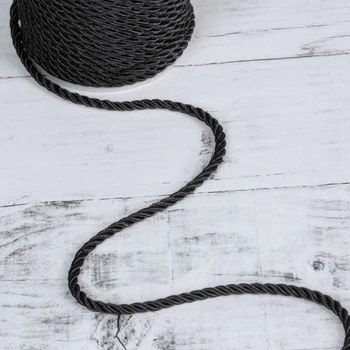 

Twisted cord, d = 3 mm, 25 ± 1 m, black