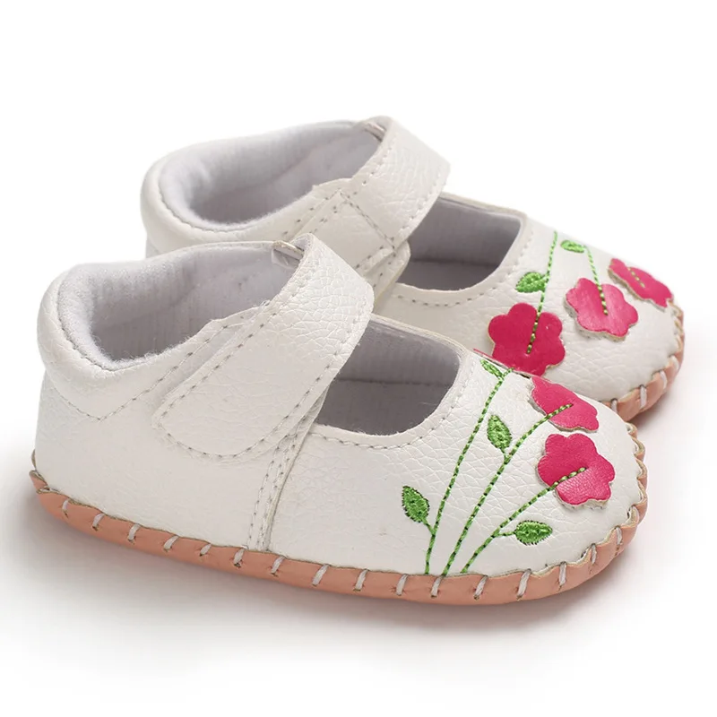 Baby Girl Shoes Newborn Toddler Boy Soft Handmade Rubber Sole Embroidered Flower Infant First Walkers Princess Baby Crib Shoes 5