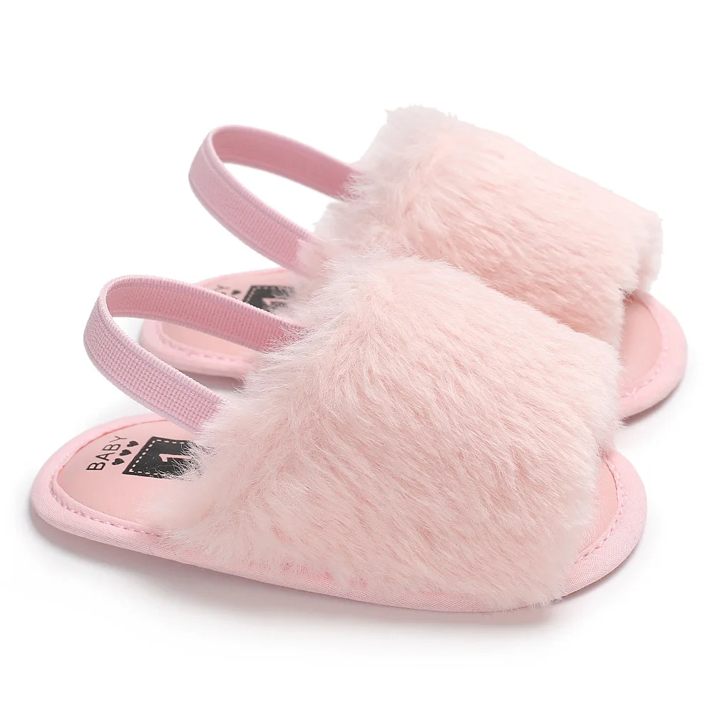 Обувь для новорожденных мальчиков и девочек; модная детская обувь из пушистой искусственной шерсти; милые теплые детские домашние Мокасины с мягкой подошвой; тапочки - Цвет: Розовый