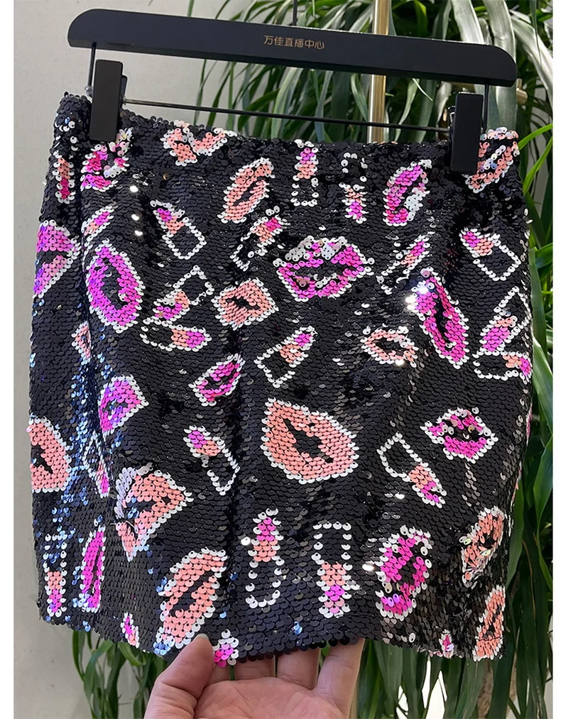 H80&S90 New Women Amazing Sexy And Club Sequin Beading Classic Lips Skirt Slim Mini Skirt Vintage Female Geometric A-Line Skirts