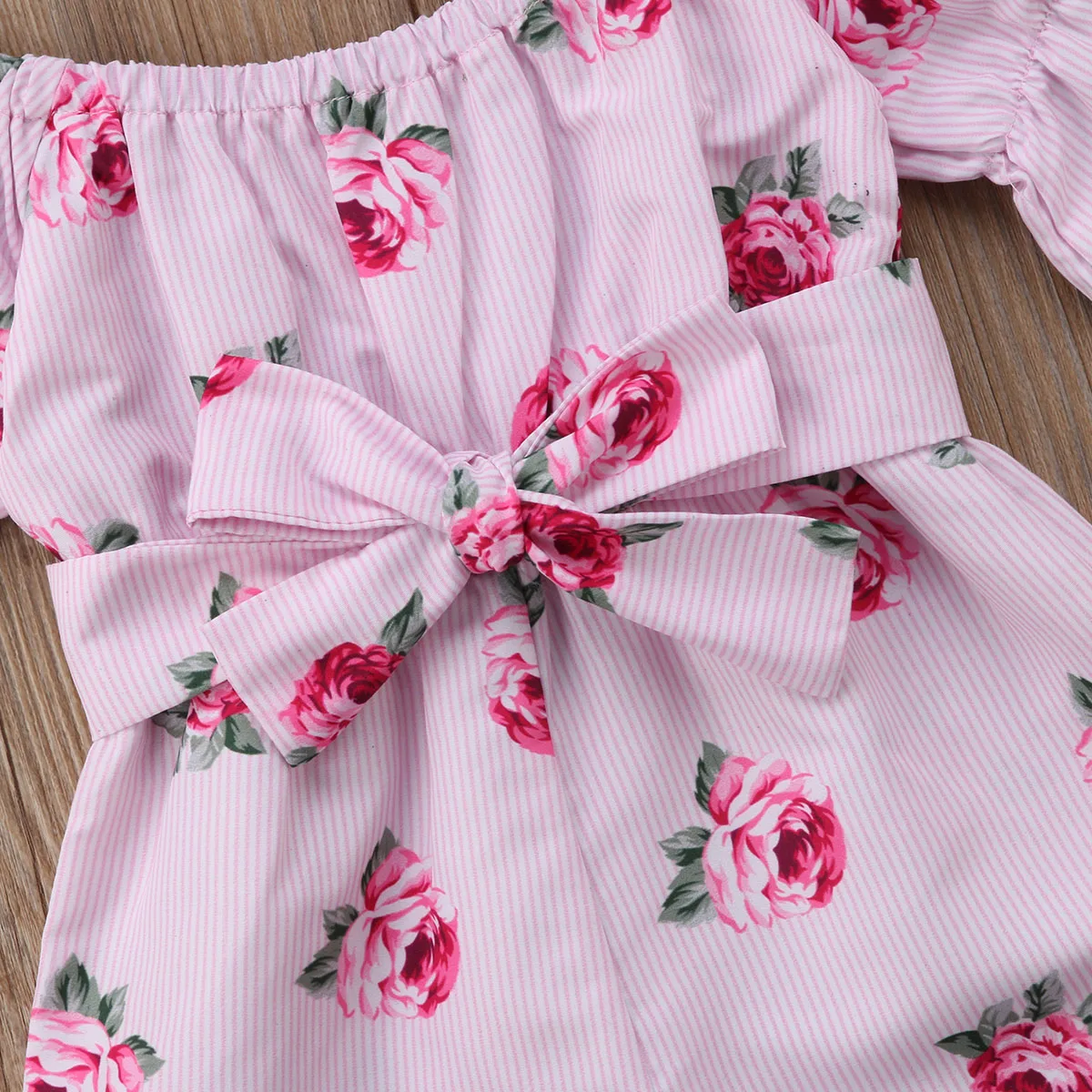 Комбинезон с расклешенными рукавами и поясом с цветочным принтом для маленьких девочек