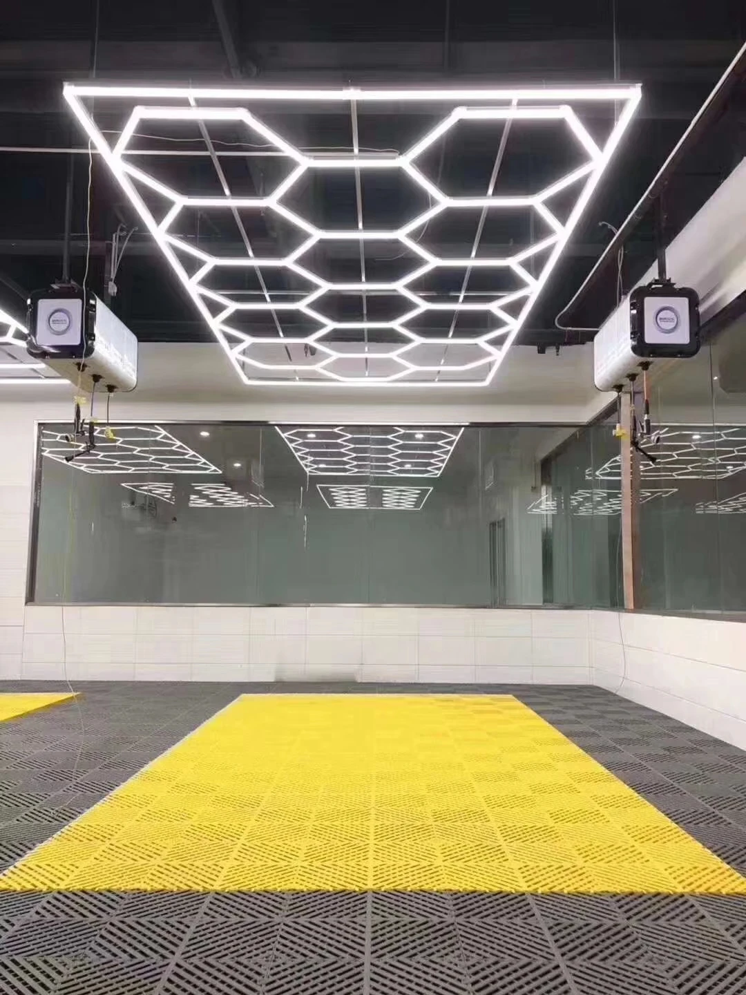 EnweMahi Luce LED per Garage Esagonale da 680W, Luce LED per | FindTheDeal