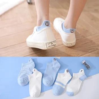 

Kawaii Embroidery Cute Cat Women Socks Cotton Strawberry Retro Color Ankle Funny Socks Women 1 Pair Dropshipping Supplier