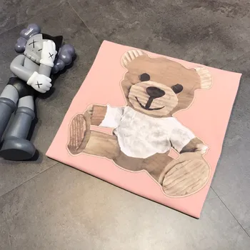 

Bear Spring and Summer 2020 New Pink Stickers Puppet Bear Loose Round Neck Women Short Sleeve T-shirt