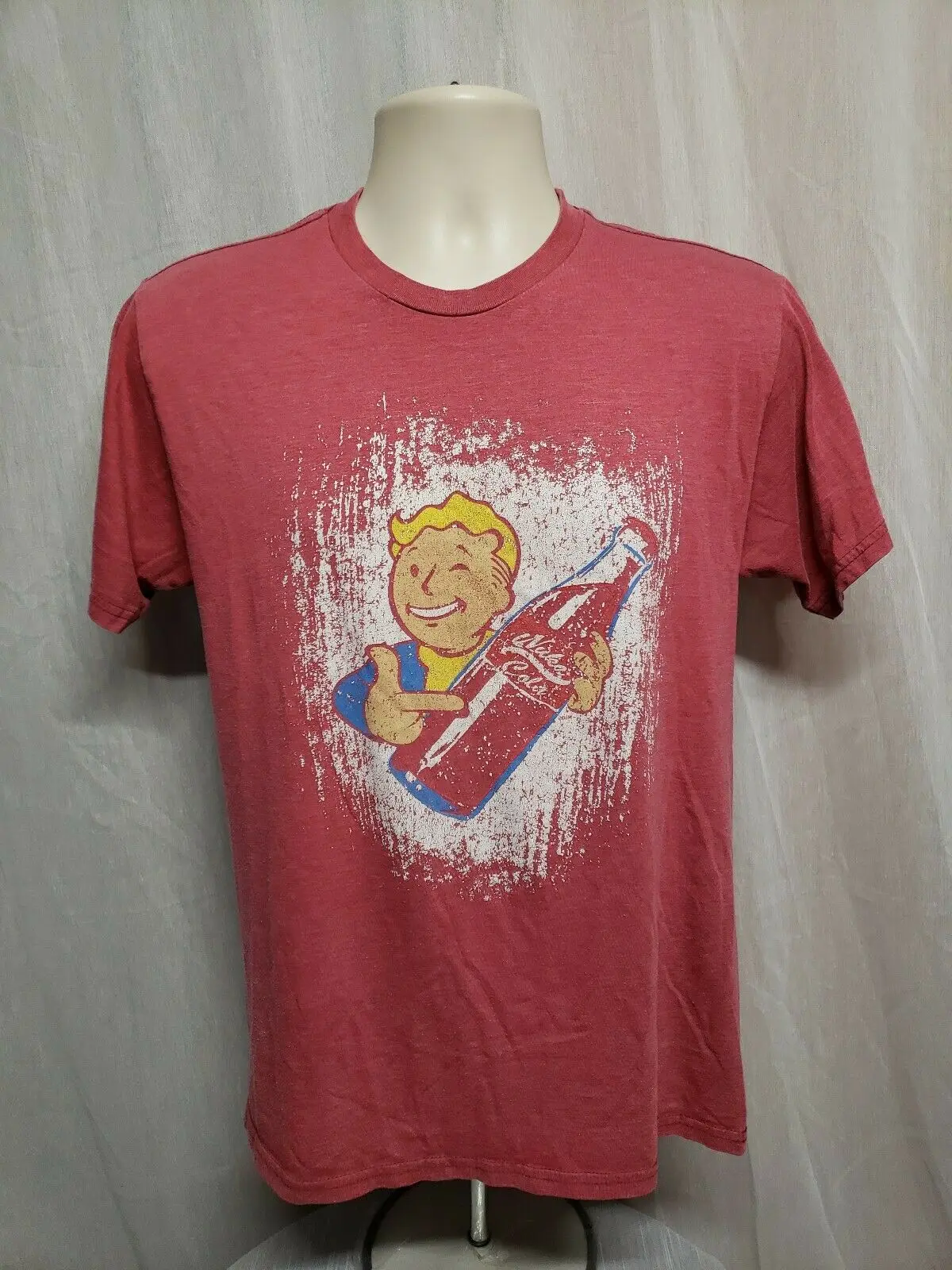

Nuka Cola Adult Medium Red Tshirt