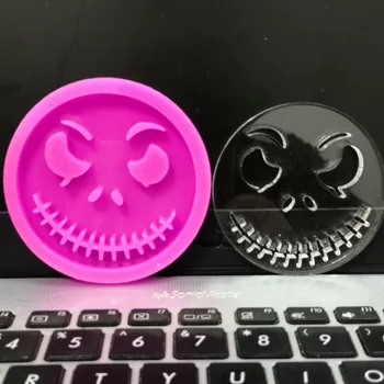

resin mold silicone keychain epoxy resin mou jewelry Key ring pendant decoration Shiny Glossy Jack Clown Mould