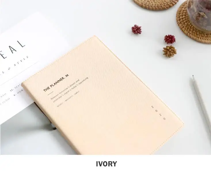 Планировщик M ежемесячный недельный план книга 176P 148 мм* 203 мм - Цвет: Ivory