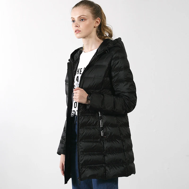 YNZZU ультра легкая теплая зимняя куртка с капюшоном Женская 2019 Осенняя Повседневная средней длины тонкая женская белая куртка на гусином