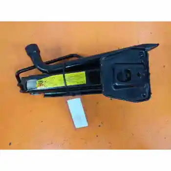 

1675918 CAT FORD FIESTA SALOON (DX)
