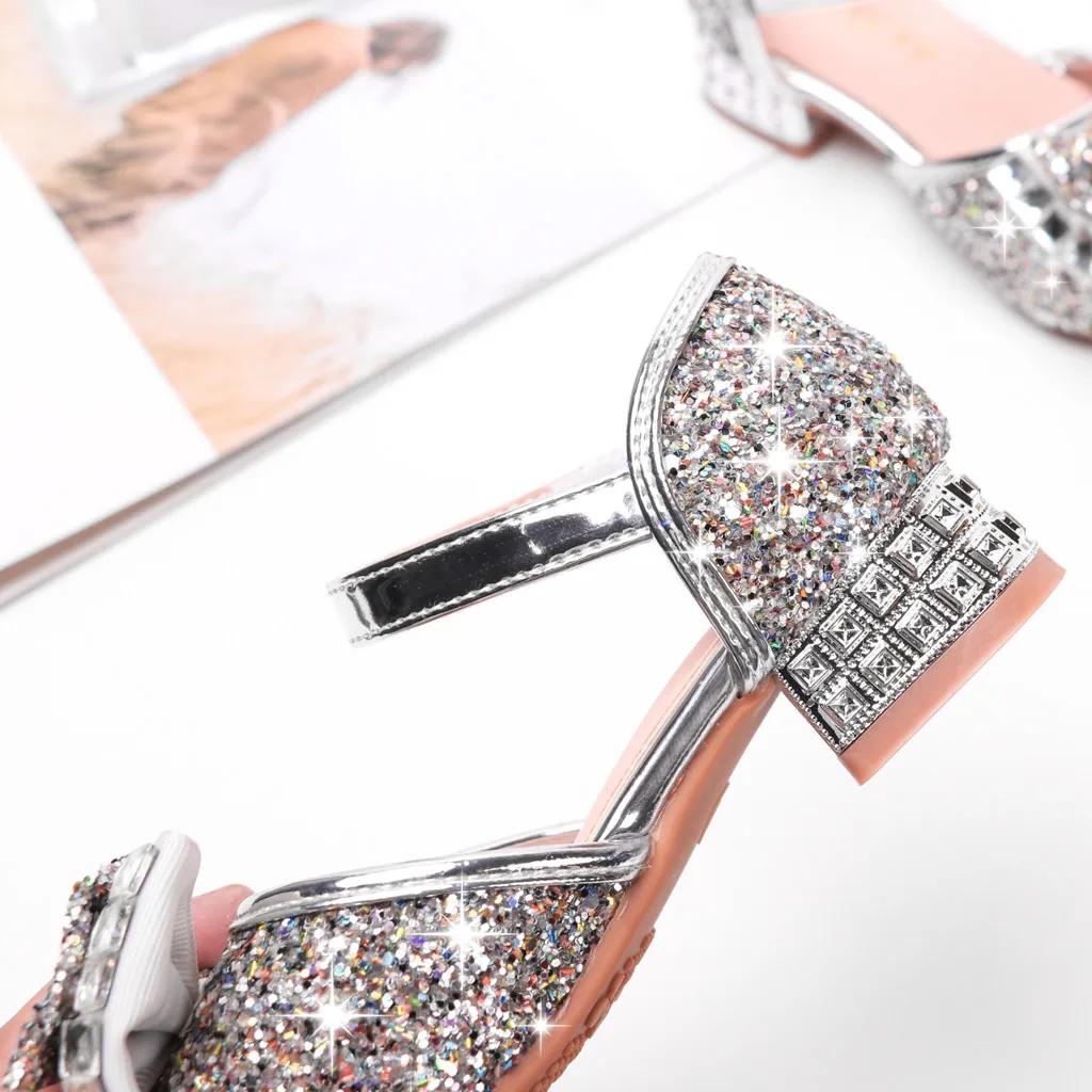 Детская обувь для маленьких девочек, украшенная жемчужинами и стразами, с бантом, тонкая обувь для принцессы сандалии для костюмированной вечеринки с кристаллами, вечерние танцевальные туфли на плоской подошве для девочек