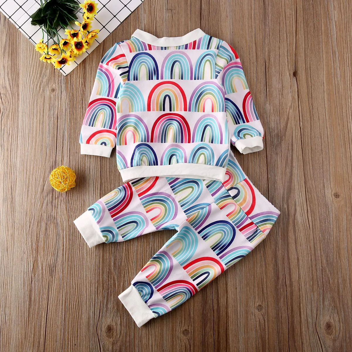 Милая осенняя одежда для новорожденных и маленьких девочек, топы с v-образным вырезом радуги, футболка, штаны, леггинсы, комплект одежды