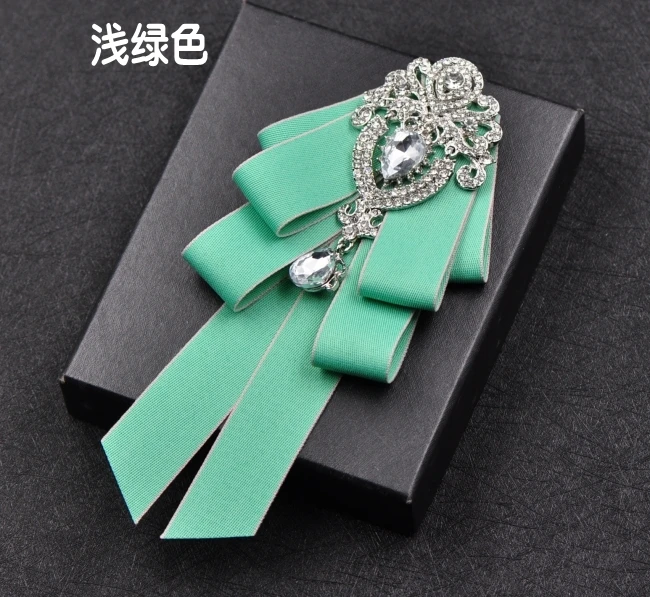 Light green Высококачественный Кристалл Стразы Брошь для галстука-бабочки мужской костюм длинный большой жених Жених Свадебный галстук-бабочка воротник цветок Мужские аксессуары - Окраска металла: Light green