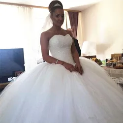 Crystal Beaded Wedding Dresses New Luxury Designer Sweetheart Tulle Puffy Ball Gown Lace up Bridal Gowns