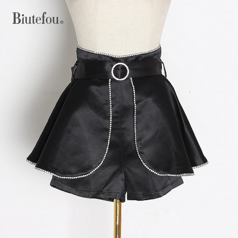 

2020 Summer patchwork wide leg Shorts women fashion rhinestone trim belt Shorts