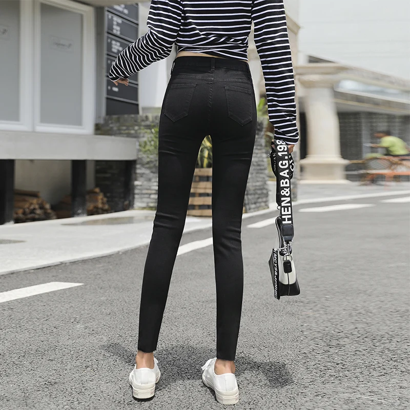 

Autumn tide female jeans 2020 new pants of cultivate one's morality show thin tight bound feet long pants