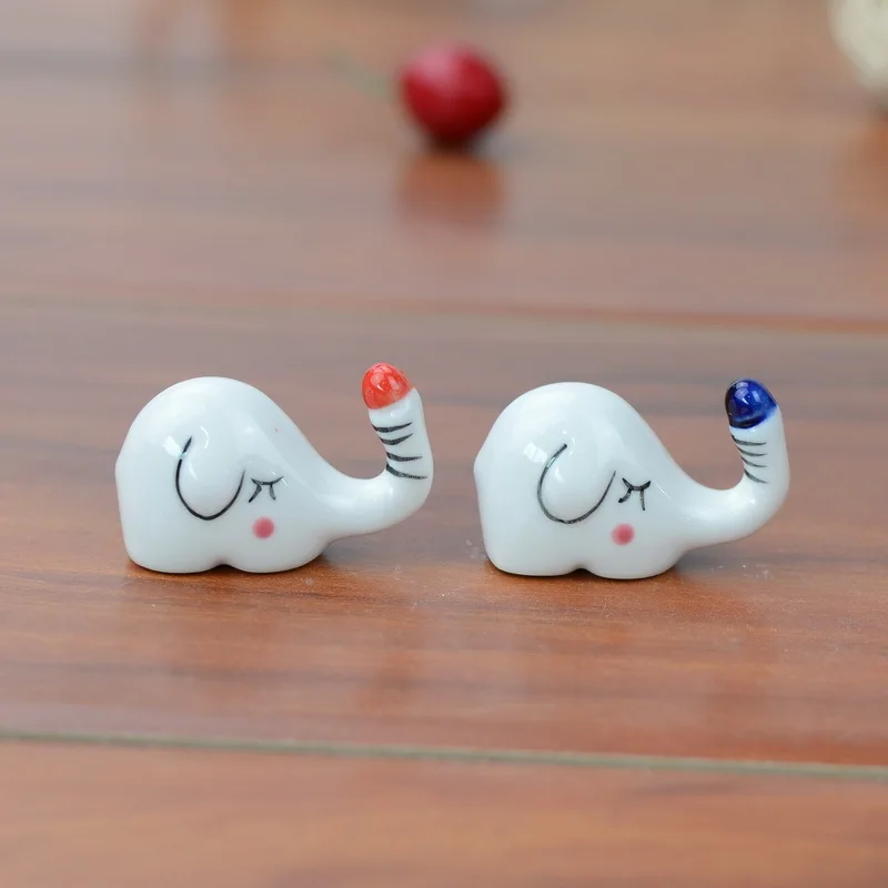 Ceramic Elephant Chopsticks Stand Small Elephant Chopsticks Creative Small Ornaments Crafts