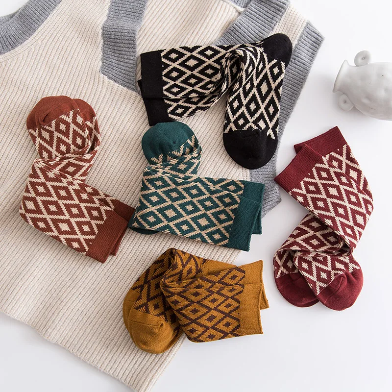 New Vinatge Rhombus Lattice Ladies Socks High Quality Cozy Breathable Cotton Casual Autumn Winter Warm Chausette Femme | Женская одежда