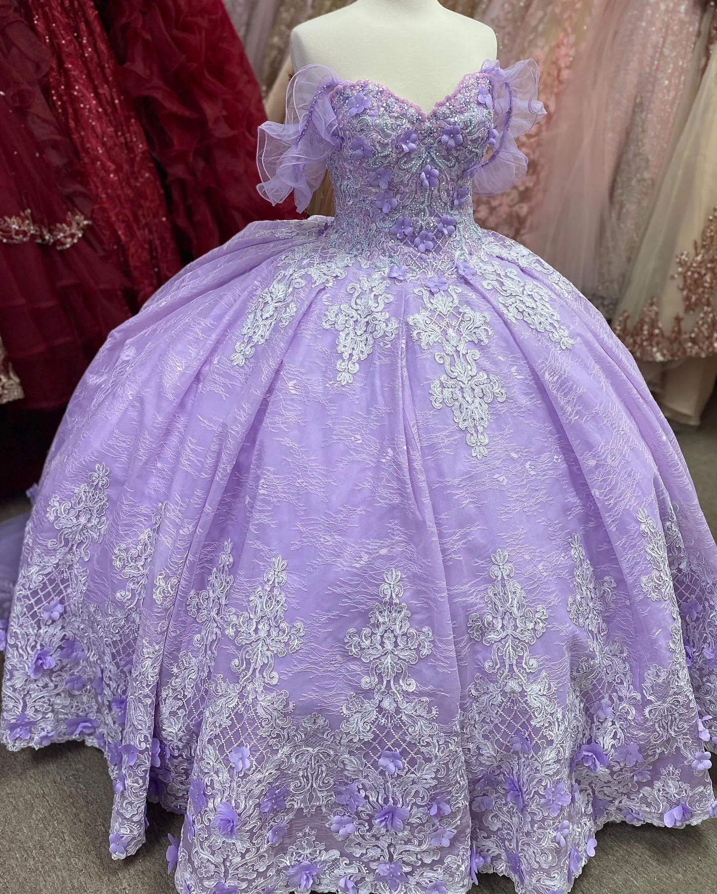 

Сиреневое платье для Quinceanera 2022 полностью кружевное бальное платье драпированная юбка милое платье с вырезом сердечком 16 нарядов со шнуровкой сзади оборками шлейфом