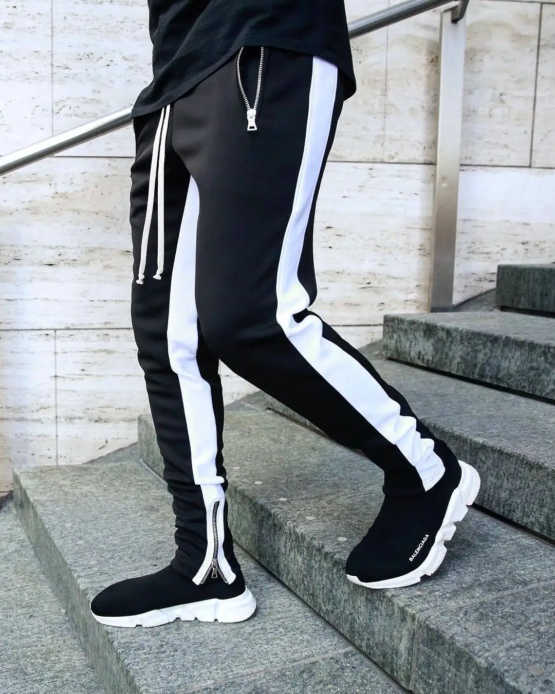 Mens Joggers Casual Pants Fitness Men Sportswear Tracksuit Bottoms Skinny Sweatpants Trousers Black Gyms Jogger Track Pants