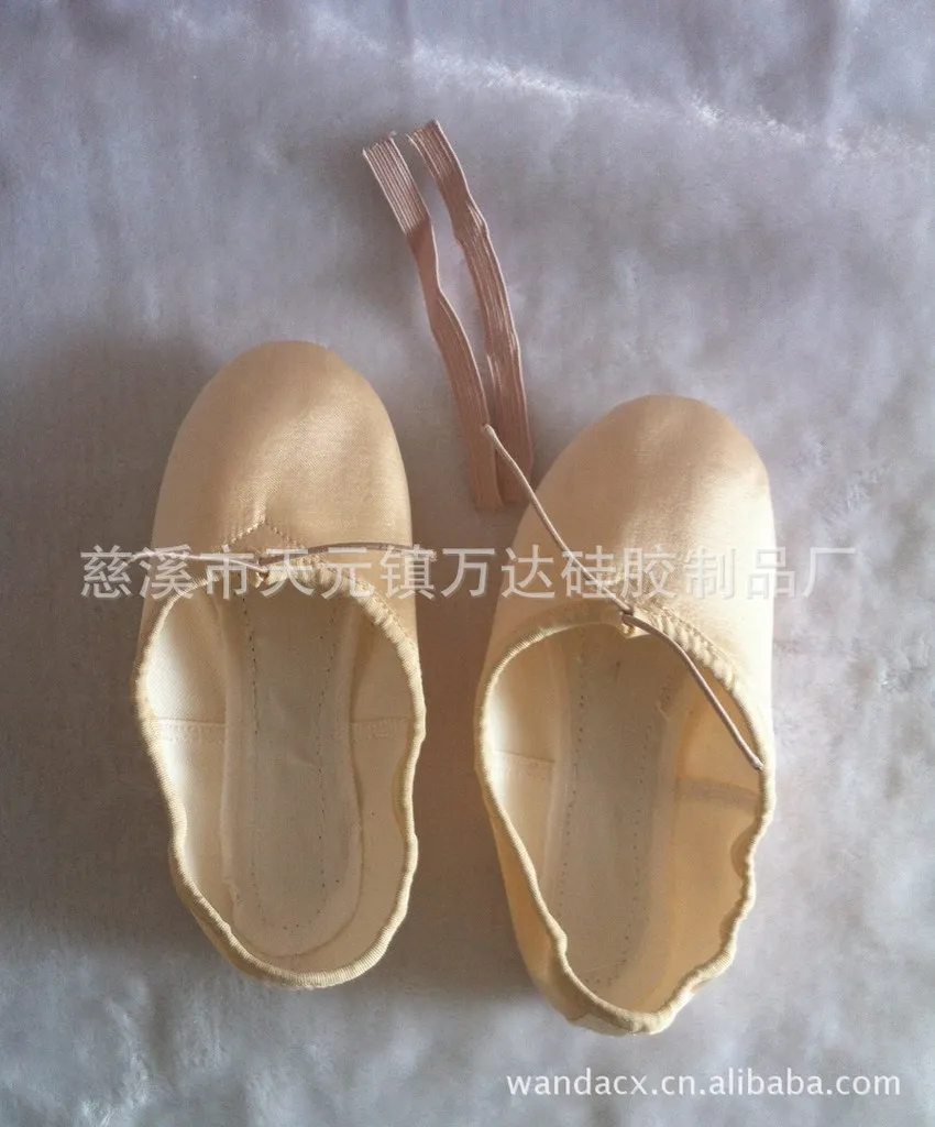 

Export America Ballet Dance Shoes Satin Fabric Satin Ballet Shoes Short in Size Processing Children Adult Practice Shoes