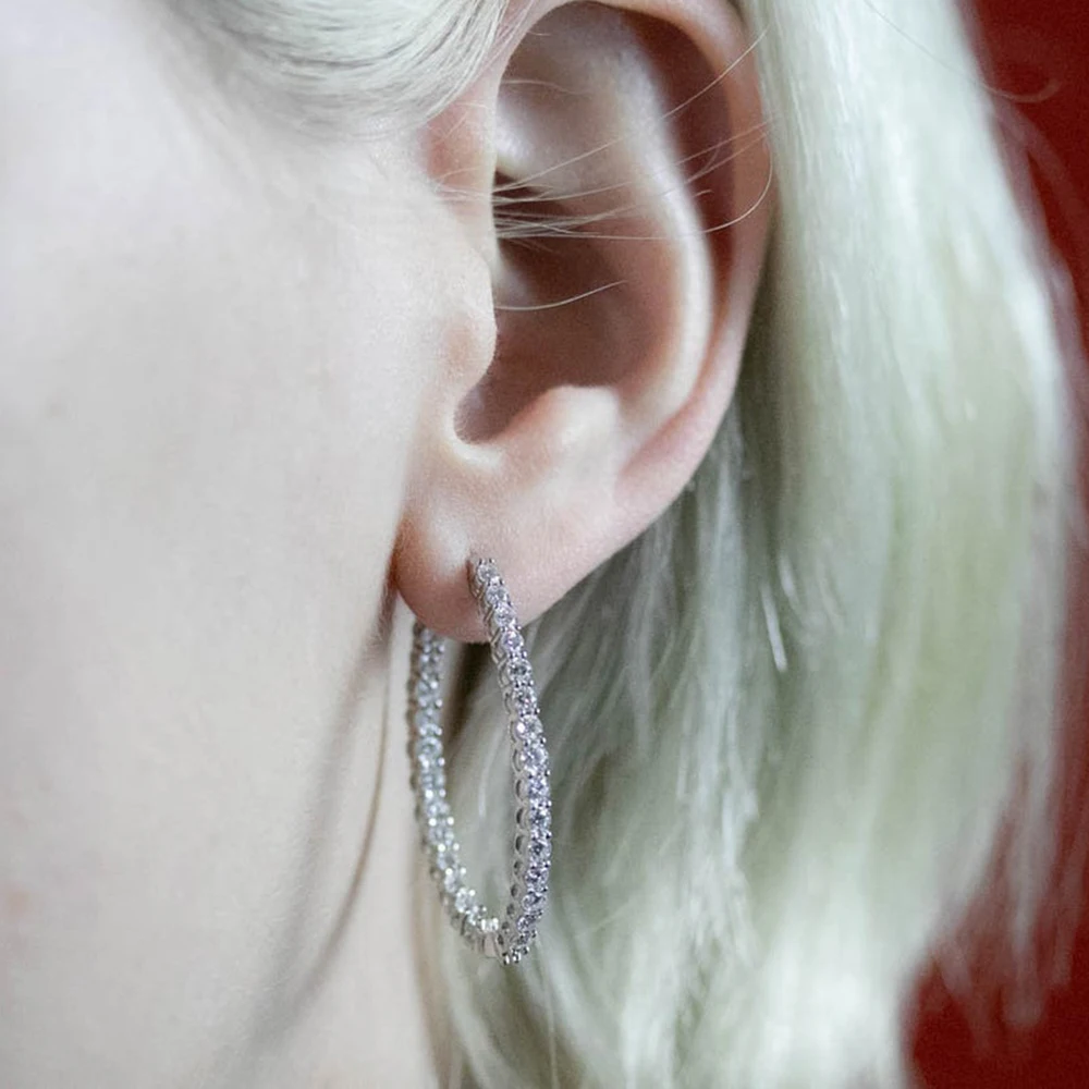 Huitan Dainty Oval Hoop Earring for Women Micro Paved CZ Stone Luxury Female Engagement Wedding Party Accessories Trendy Jewelry