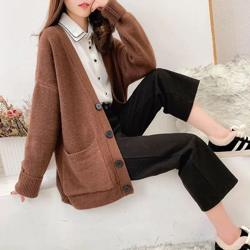 

NORMOV Fashion Korean Women Knitted Sweater Single-Breasted V-Neck Batwing Sleeve Solid Color Cardigans Autumn Sweater