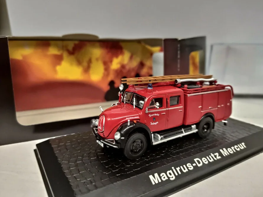 Из печати 1/72 специальный литье модель пожарного грузовика мебель дисплей коллекция Декорации для детей