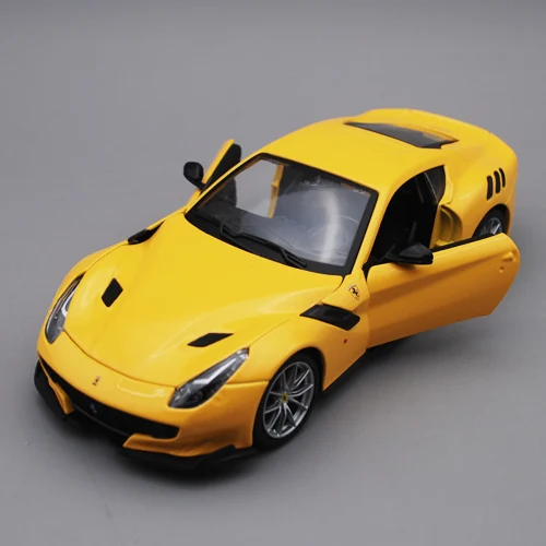 Bburago 1/24 масштаб 1:24 Ferrari F12 TDF гоночный спортивный автомобиль литая