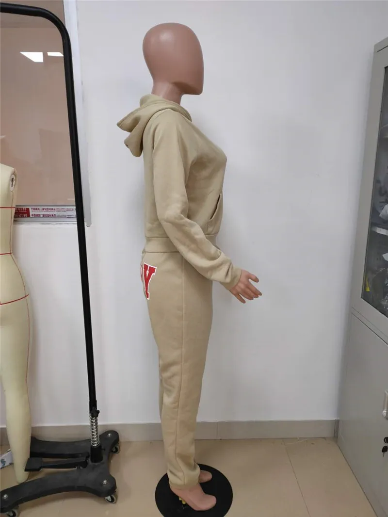 8796卡其色实拍2